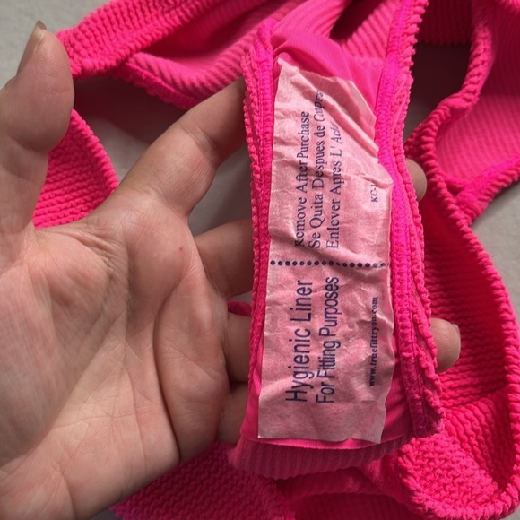 Good American Always Fits Better Cheeky Bikini Bottom - Picture 3 of 6